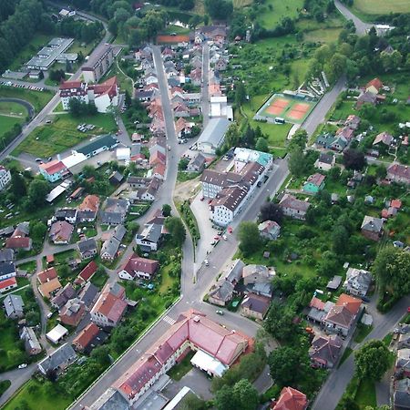 Hotel Filipinum Jablonné nad Orlicí Exteriör bild